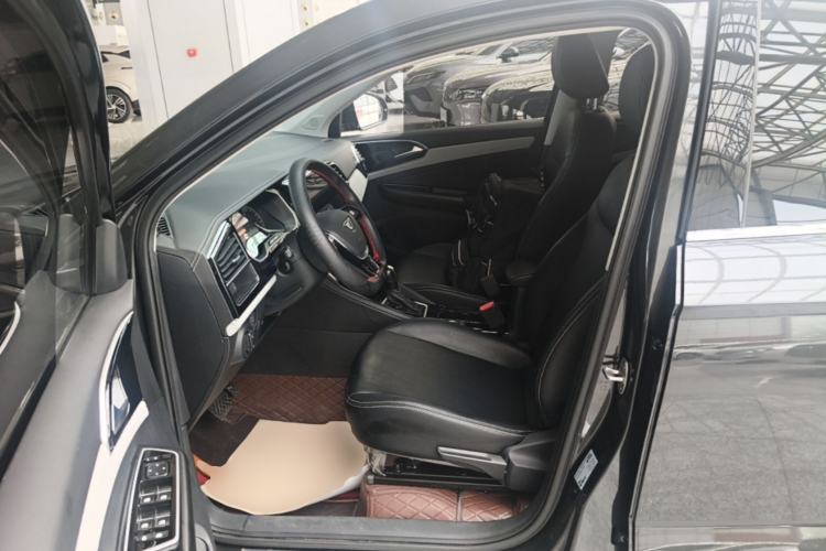Used Jetta VS5 2024 280TSI Automatic Pioneer Edition Left Front Seat