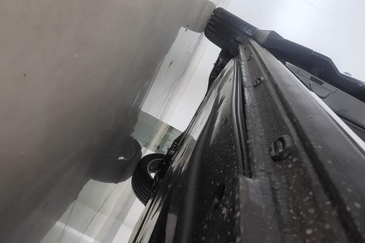 Used Jetta VS5 2024 280TSI Automatic Flagship High-Gloss Edition Right Side Sill