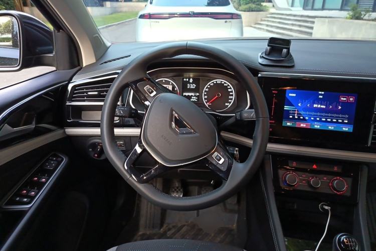 Used Jetta VS5 2024 280TSI Manual Pioneer Edition Steering Wheel