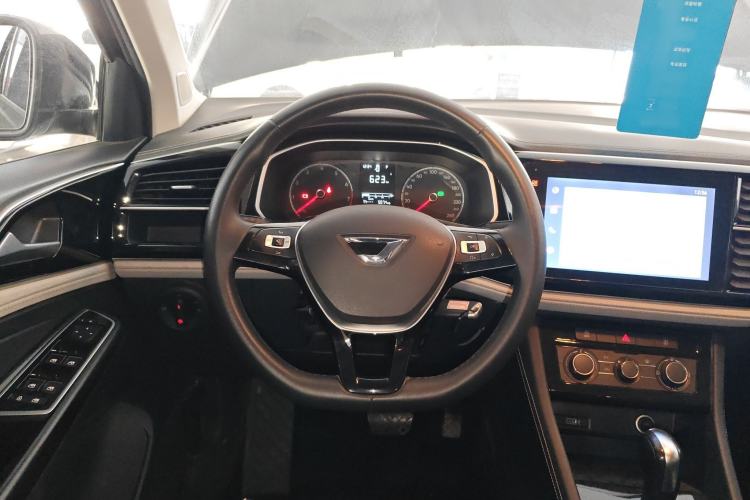 Used Jetta VS5 2024 280TSI Automatic Pioneer Edition Steering Wheel