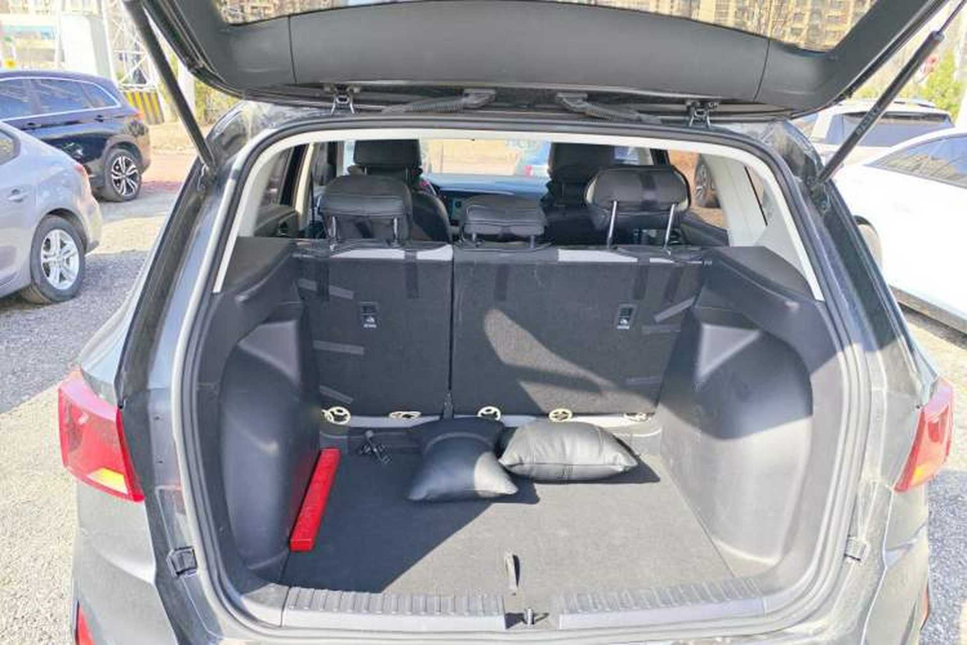Used Jetta VS5 2024 280TSI Automatic Pioneer Edition Trunk