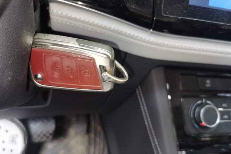 Used Jetta VS5 2024 280TSI Automatic Pioneer Edition Vehicle Key