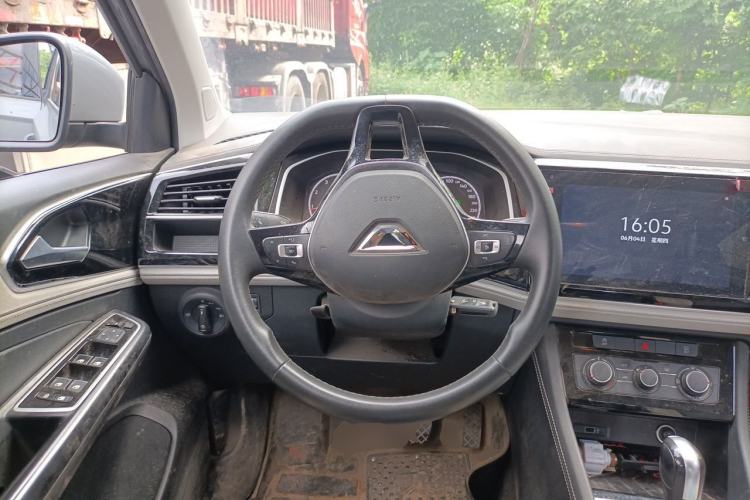 Used Jetta VS5 2024 280TSI Automatic Pioneer Edition Steering Wheel