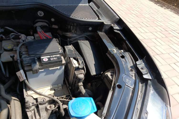 Used Jetta VS5 2024 280TSI Automatic Pioneer Edition Engine Bay Left