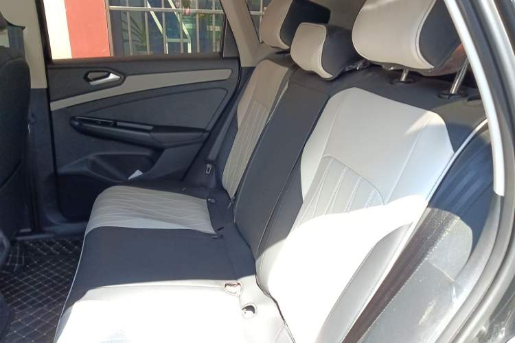 Used Jetta VS5 2024 280TSI Automatic Pioneer Edition Left Rear Seat