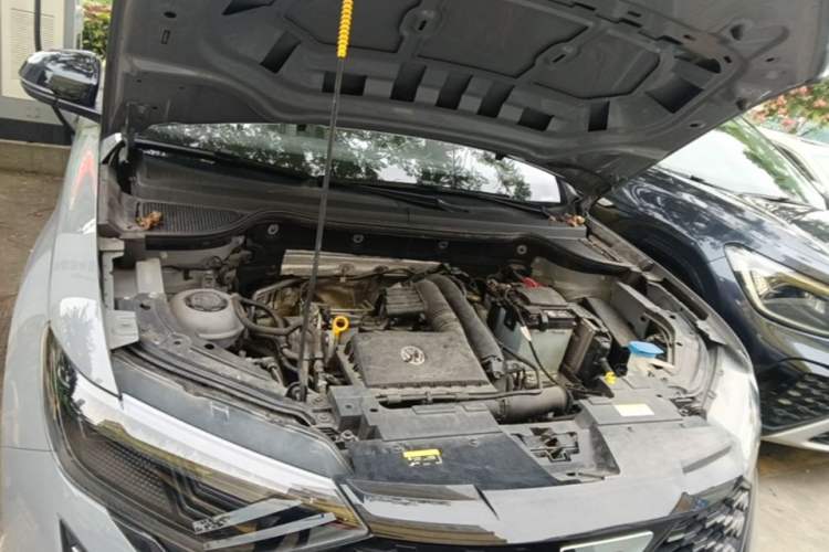 Used Jetta VS5 2024 280TSI Automatic Flagship High-Gloss Edition Engine Bay