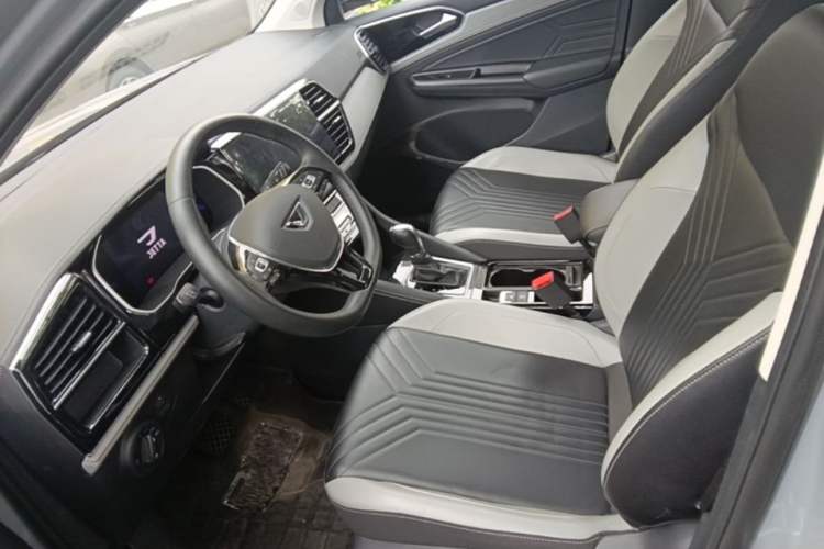 Used Jetta VS5 2024 280TSI Automatic Flagship High-Gloss Edition Left Front Seat