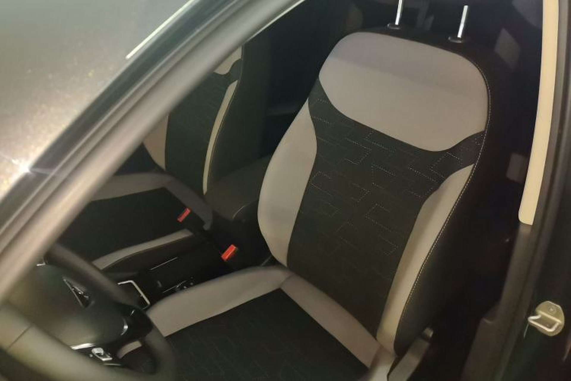 Used Jetta VS5 2024 280TSI Automatic Pioneer Edition Left Front Seat