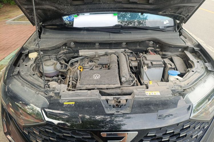 Used Jetta VS5 2024 280TSI Automatic Enjoyment Edition Engine Bay
