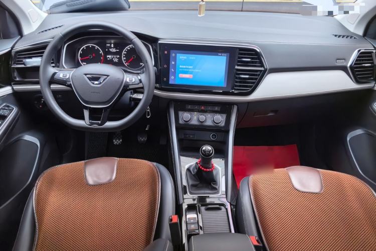 Used Jetta VS5 2024 280TSI Manual Pioneer Edition Center Console
