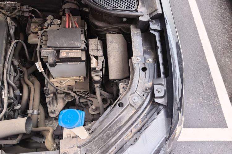 Used Jetta VS5 2024 280TSI Manual Pioneer Edition Engine Bay Left