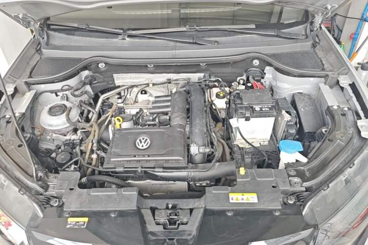 Used Jetta VS5 2024 280TSI Automatic Flagship High-Gloss Edition Engine Bay