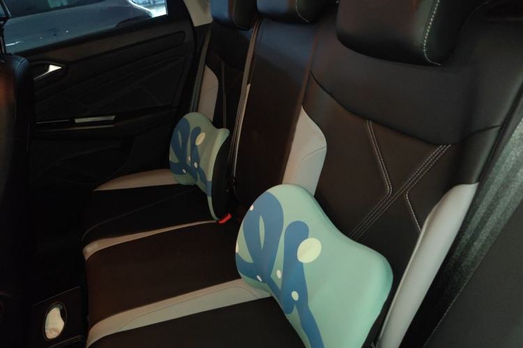 Used Jetta VS5 2024 280TSI Manual Enjoyment Edition Interior 4