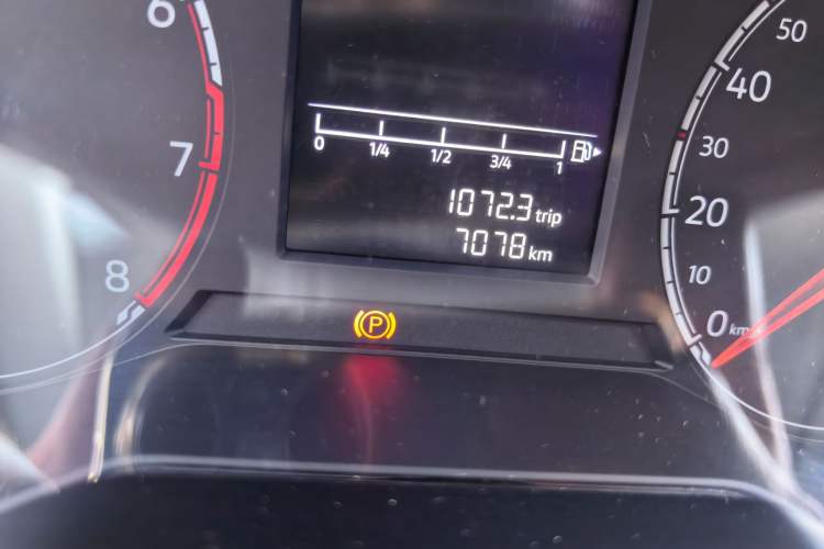 Used Jetta VS5 2024 280TSI Manual Pioneer Edition Odometer Close Up