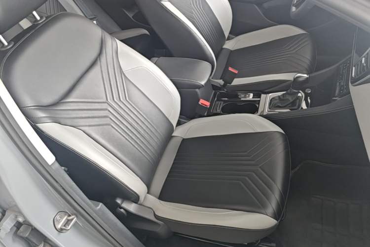 Used Jetta VS5 2024 280TSI Automatic Flagship High-Gloss Edition Right Front Seat