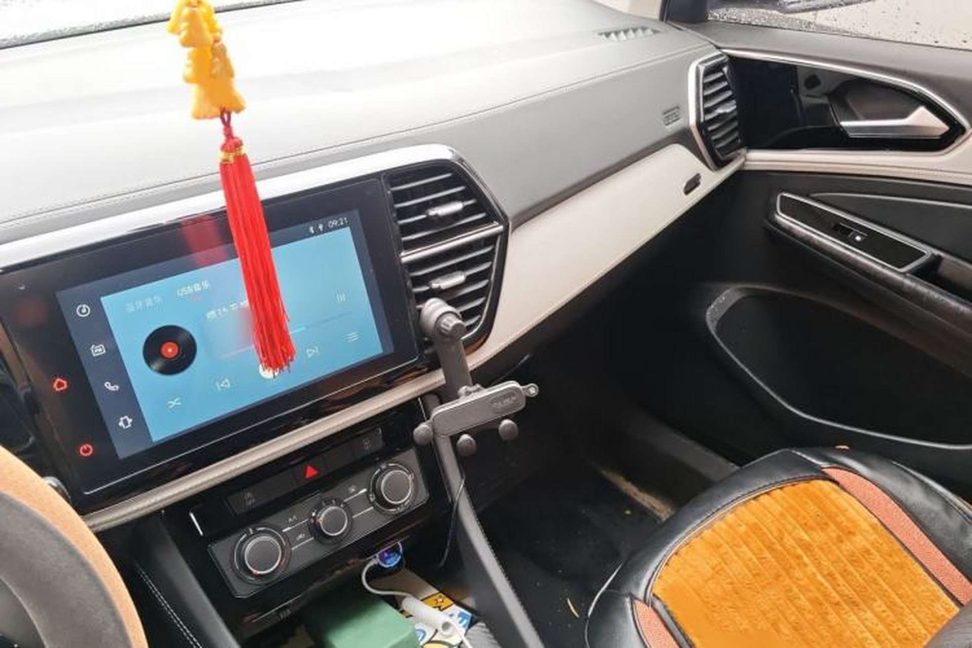Used Jetta VS5 2024 280TSI Manual Pioneer Edition Audio And AC Panel