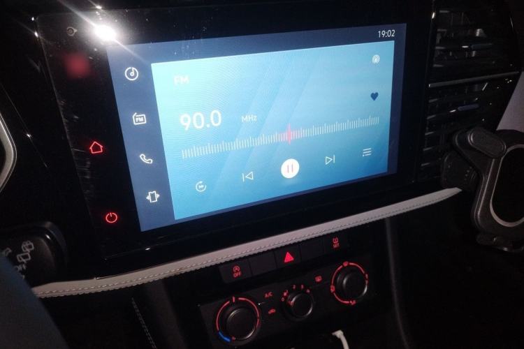 Used Jetta VS5 2024 280TSI Manual Pioneer Edition Audio And AC Panel