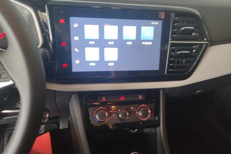 Used Jetta VS5 2024 280TSI Automatic Pioneer Edition Audio And AC Panel