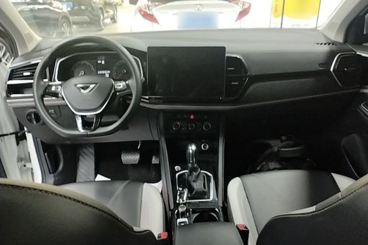 Used Jetta VS5 2024 280TSI Automatic Enjoyment Edition Center Console