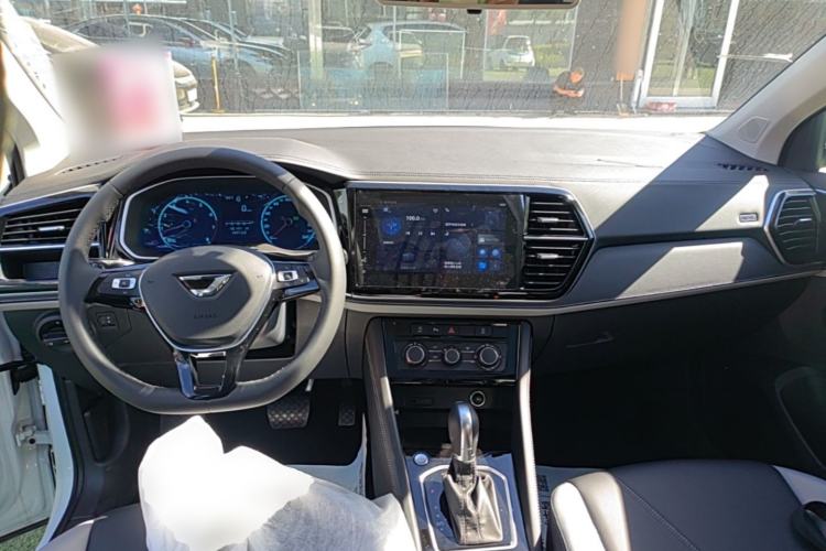 Used Jetta VS5 2024 280TSI Automatic Enjoyment Edition Center Console