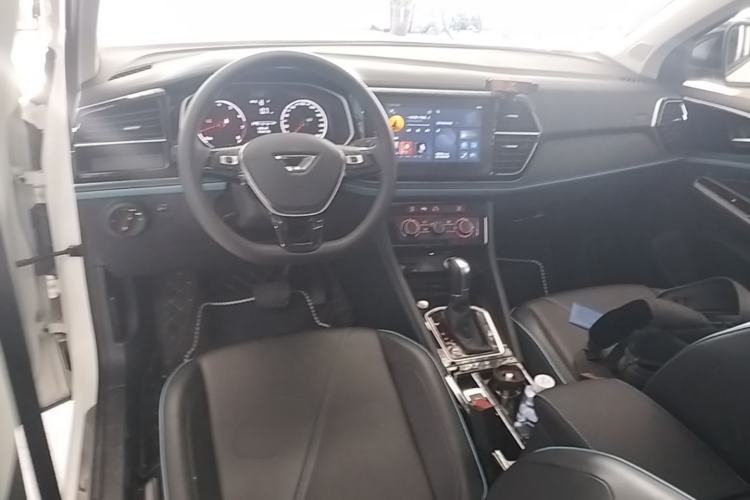 Used Jetta VS5 2024 280TSI Automatic Enjoyment Highlight Edition Center Console
