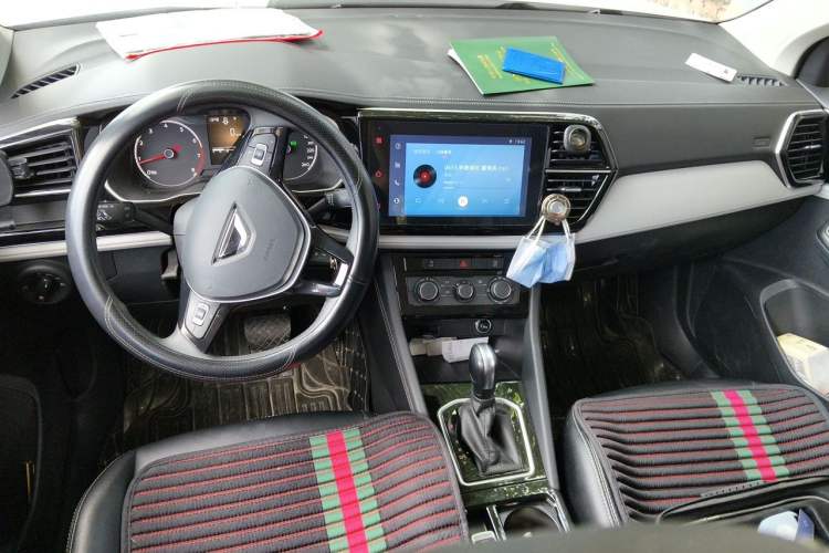 Used Jetta VS5 2024 280TSI Automatic Pioneer Edition Center Console
