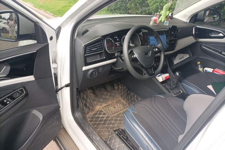 Used Jetta VS5 2024 280TSI Manual Pioneer Edition Driver Seat