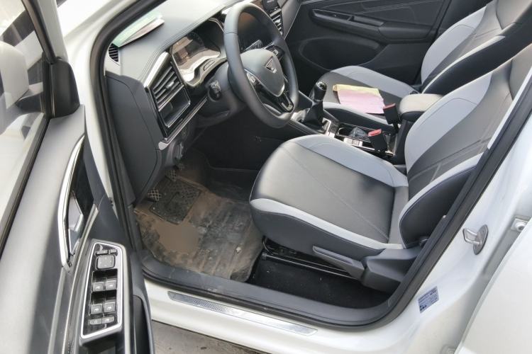 Used Jetta VS5 2024 280TSI Manual Enjoyment Edition Driver Seat