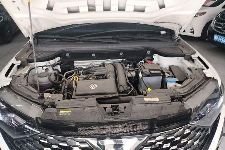 Used Jetta VS5 2024 280TSI Automatic Enjoyment Highlight Edition Engine Bay