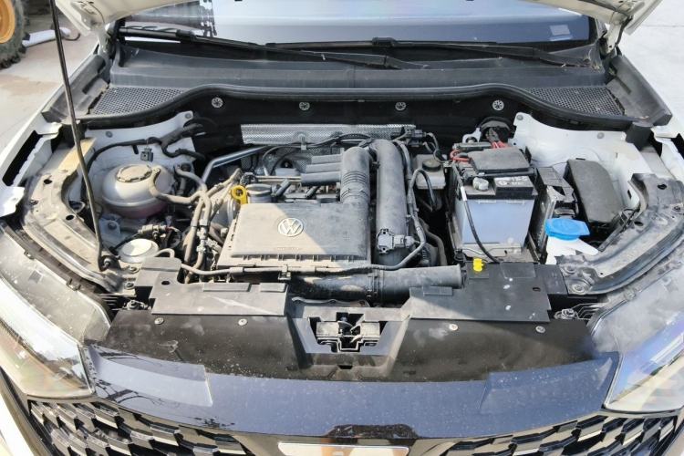 Used Jetta VS5 2024 280TSI Manual Enjoyment Edition Engine Bay