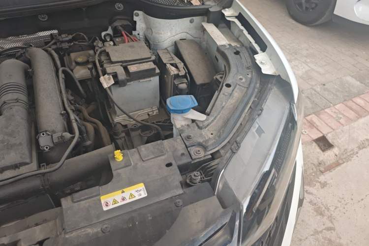Used Jetta VS5 2024 280TSI Automatic Pioneer Edition Engine Bay Left