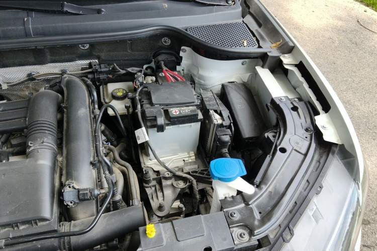 Used Jetta VS5 2024 280TSI Automatic Pioneer Edition Engine Bay Left