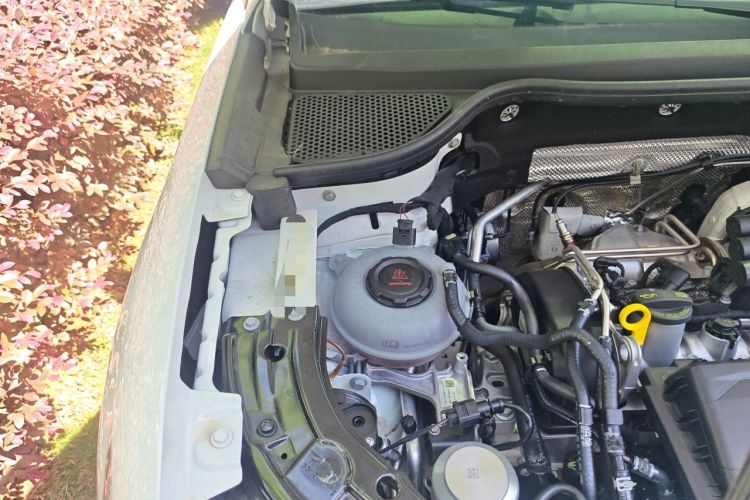 Used Jetta VS5 2024 280TSI Manual Pioneer Edition Engine Bay Right