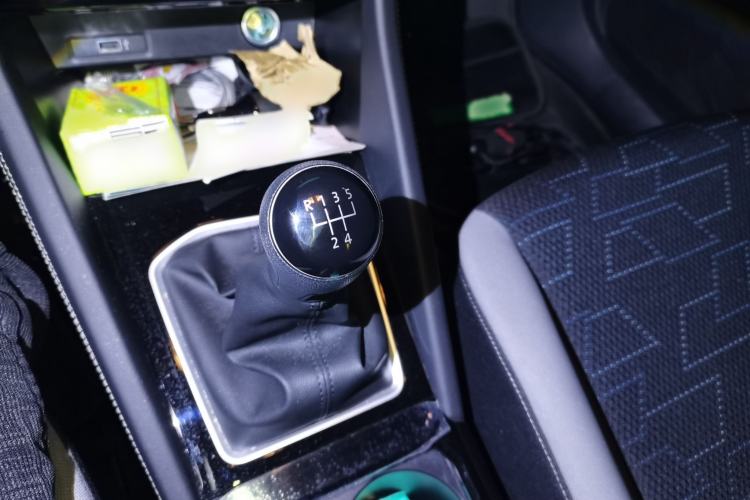 Used Jetta VS5 2024 5th Anniversary Edition 280TSI Manual Pioneer Version Gear Lever