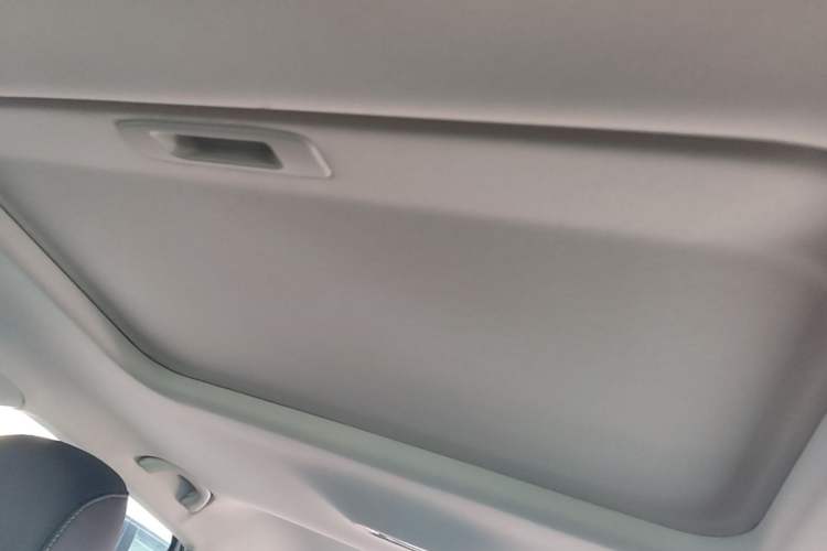 Used Jetta VS5 2024 280TSI Automatic Enjoyment Edition Headliner