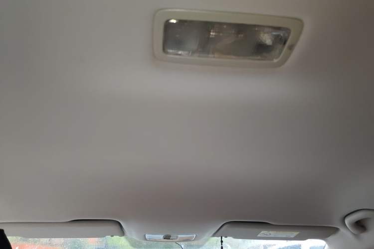 Used Jetta VS5 2024 280TSI Manual Pioneer Edition Headliner