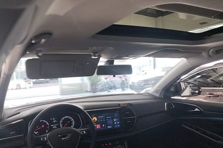 Used Jetta VS5 2024 280TSI Automatic Enjoyment Highlight Edition Headliner