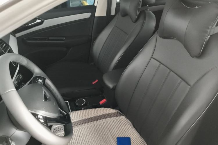 Used Jetta VS5 2024 280TSI Automatic Pioneer Edition Left Front Seat