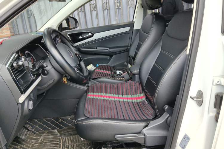 Used Jetta VS5 2024 280TSI Automatic Pioneer Edition Left Front Seat
