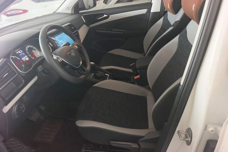 Used Jetta VS5 2024 Model, 5th Anniversary Edition Left Front Seat