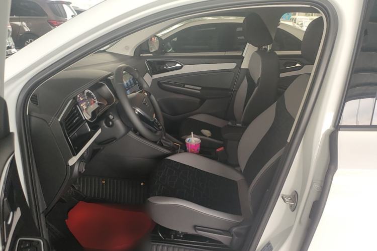 Used Jetta VS5 2024 280TSI Automatic Pioneer Edition Left Front Seat