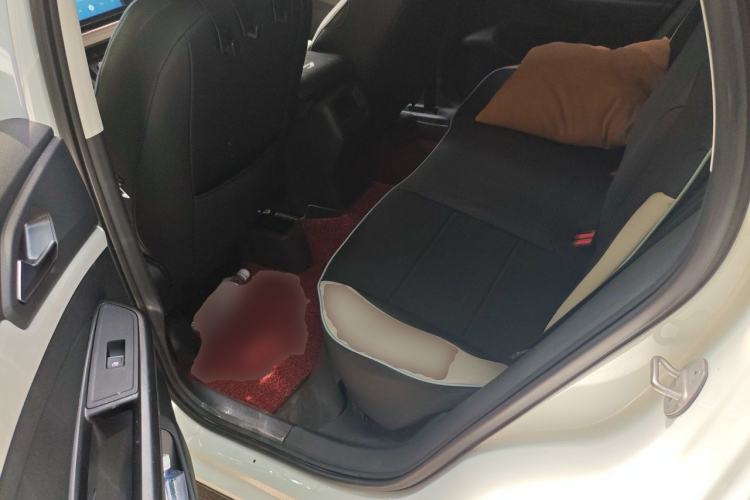 Used Jetta VS5 2024 280TSI Manual Pioneer Edition Left Rear Seat
