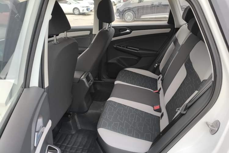 Used Jetta VS5 2024 5th Anniversary Edition 280TSI Manual Pioneer Version Left Rear Seat