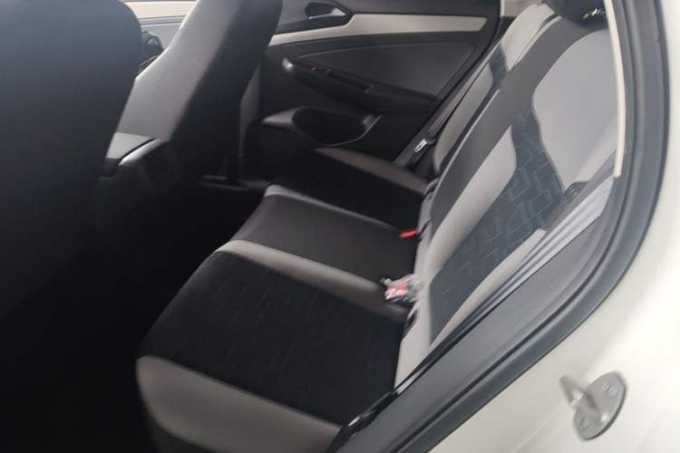 Used Jetta VS5 2024 Model, 5th Anniversary Edition Left Rear Seat