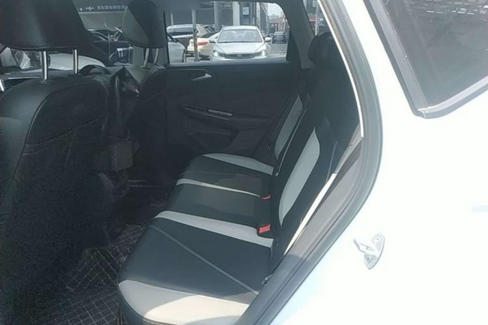 Used Jetta VS5 2024 280TSI Automatic Enjoyment Edition Left Rear Seat