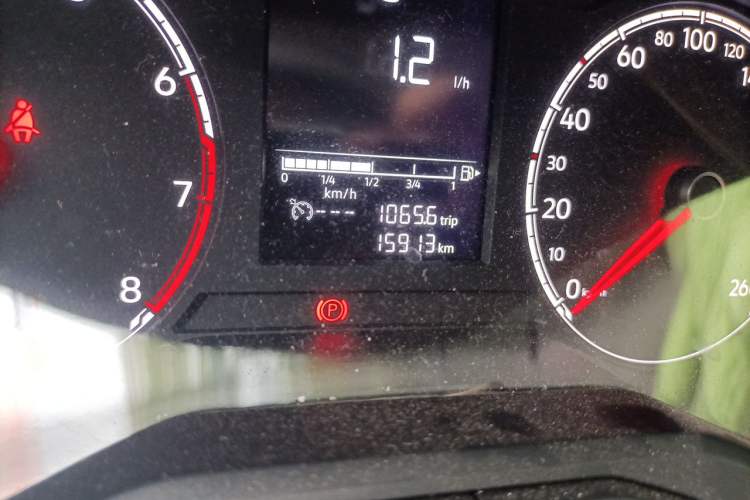 Used Jetta VS5 2024 280TSI Manual Pioneer Edition Odometer Close Up