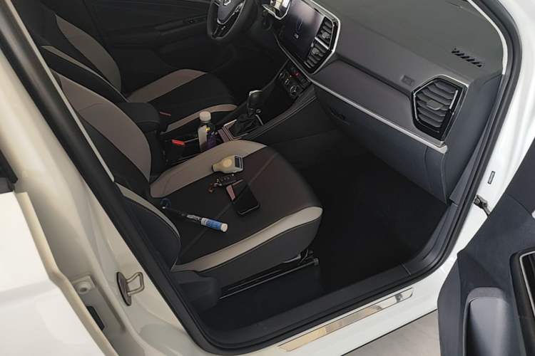Used Jetta VS5 2024 280TSI Automatic Enjoyment Edition Right Front Seat