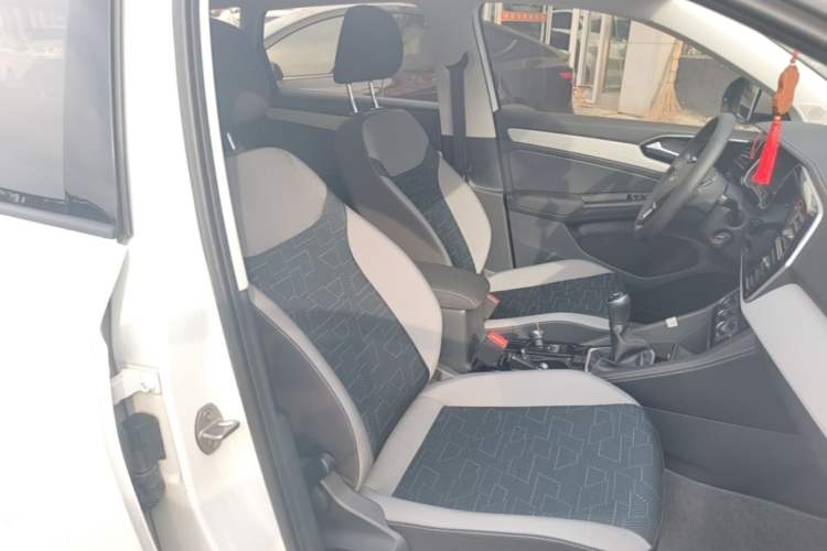 Used Jetta VS5 2024 280TSI Manual Pioneer Edition Right Front Seat
