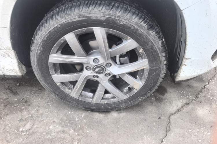 Used Jetta VS5 2024 280TSI Automatic Enjoyment Edition Right Front Wheel Hub