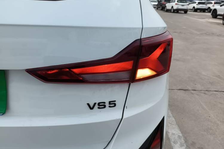 Used Jetta VS5 2024 5th Anniversary Edition 280TSI Manual Pioneer Version Right Rear Taillight